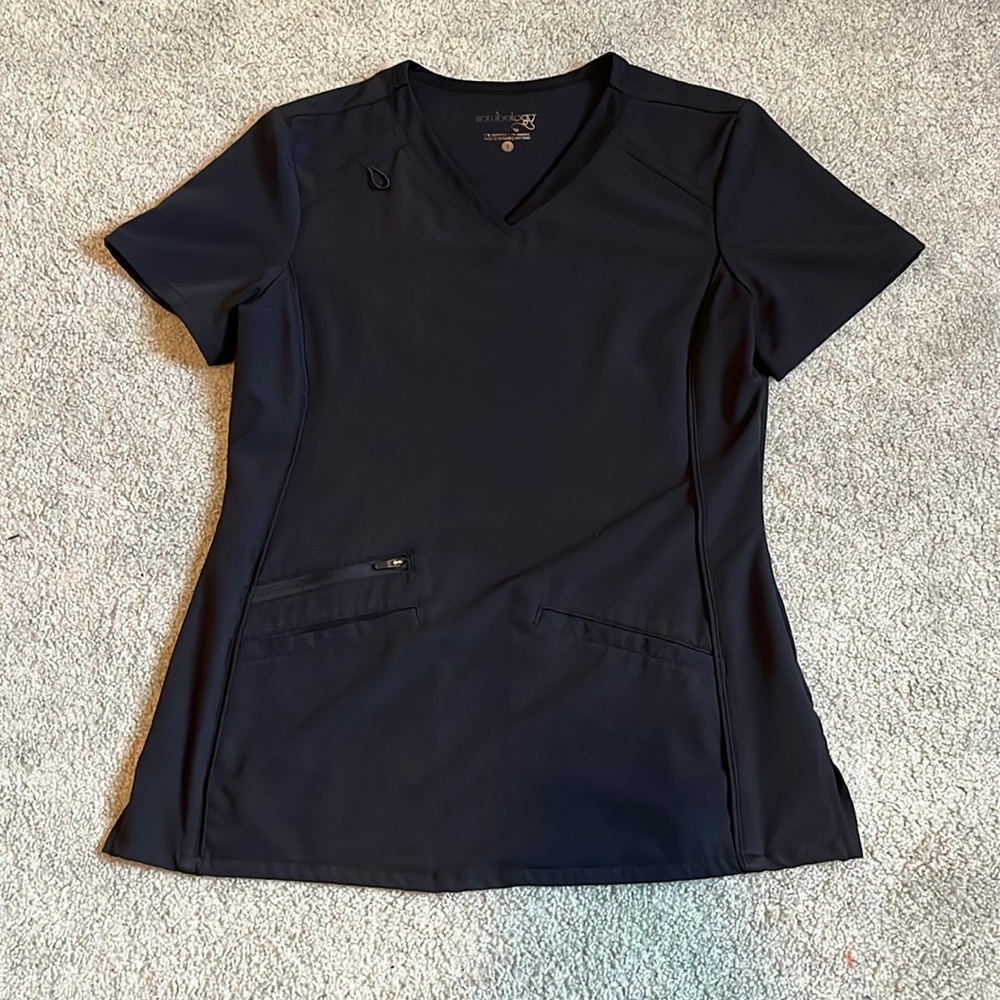 Scrubology top